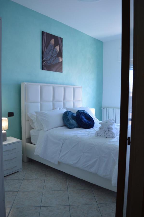 Emerella Guest House Siderno Beach Exteriör bild